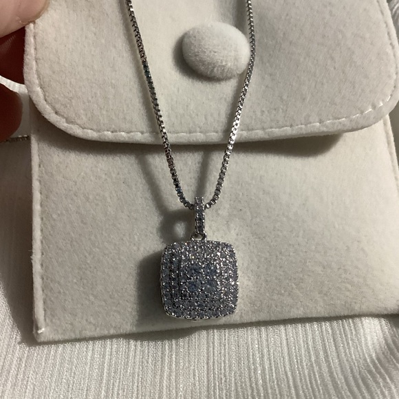 - 💎Cz Diamond Pendant Necklace - Picture 11 of 16